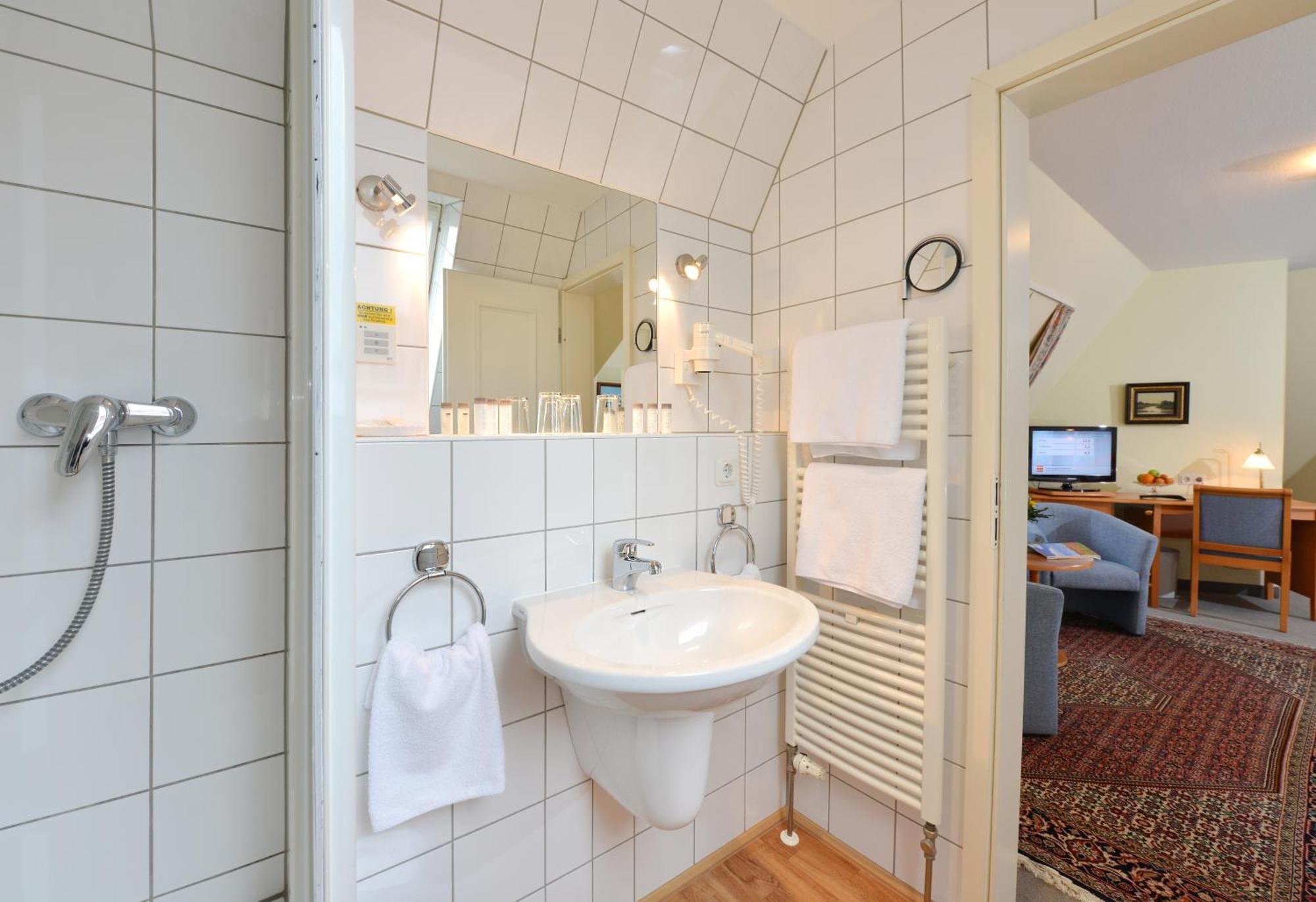 Hotel Imperial Ruegen Binz Room photo